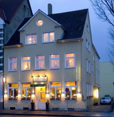 Stadthotel Detmold Exterior photo